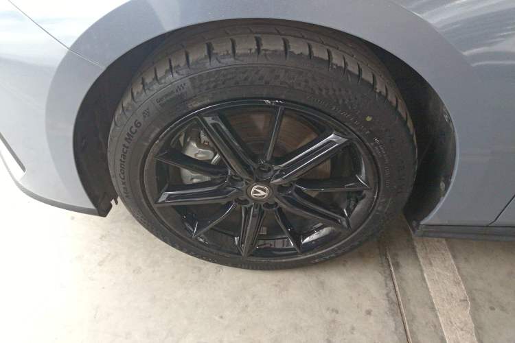 Used Changan UNI-V iDD 2023 ZhiDian iDD 1.5T 113km ZhiKu Model
