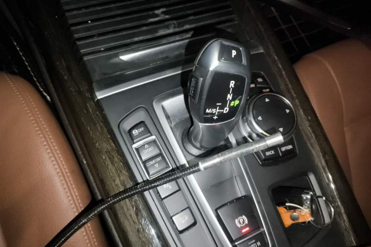 Used BMW X5 2014 xDrive35i Elegant Edition Gear Lever