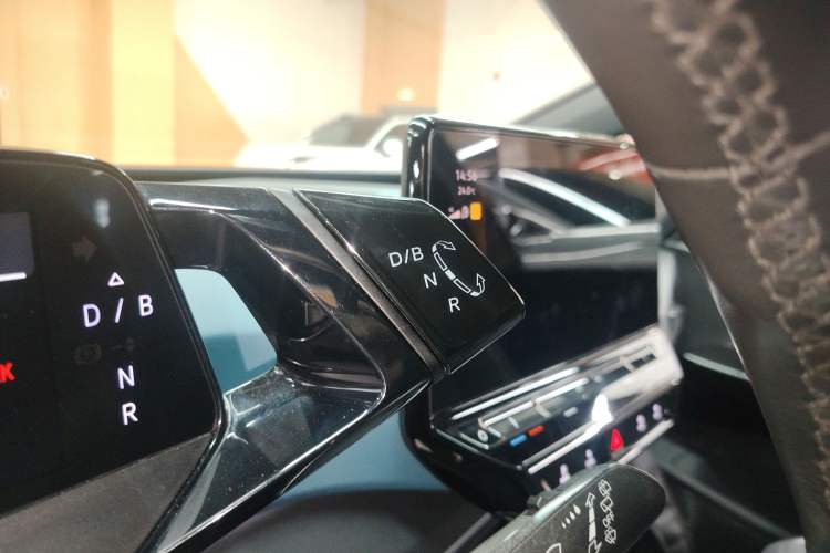 Used Volkswagen ID.3 2023 Pure Smart Edition Gear Lever