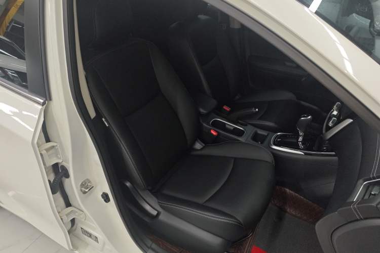 Used Nissan Tiida 2023 1.6L CVT Smart Drive Version
