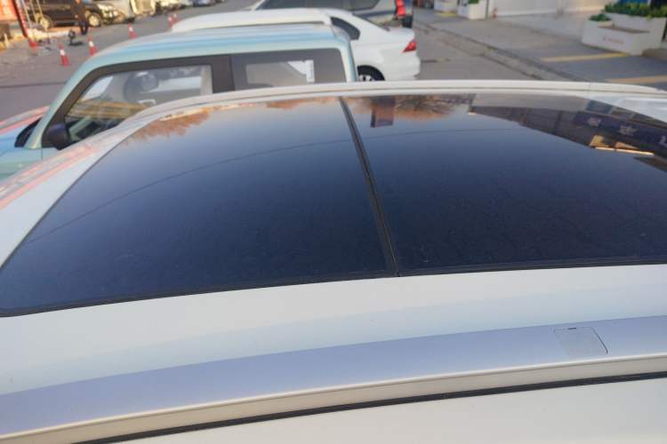 Used BAIC Senova X35 2016 1.5L Automatic Luxury Edition Roof