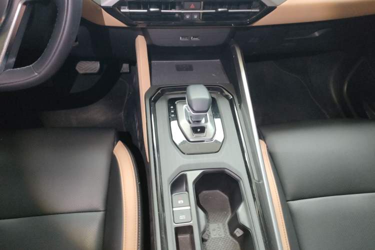 Used Geely Auto Haoyue PRO 2024 1.5T DCT Zongheng+
