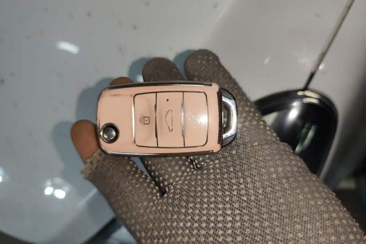 Used CHANGAN OSHAN Benni E-Star 2021 National Edition Xin Yue Version Lithium Iron Phosphate (31.86 kWh)
