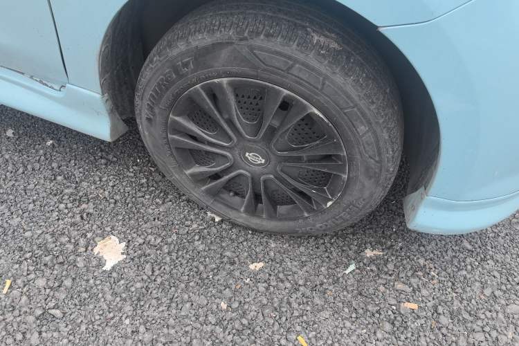 Used Nissan March 2010 1.5L Automatic Easy-Style Version Right Front Wheel Hub