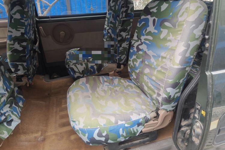 Used Dongfeng Xiaokang V27 2011 1.3L Standard Version BG13-20 Left Rear Seat