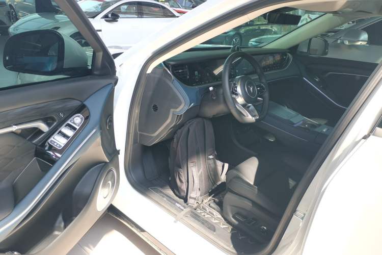 Used VOYAH FREE 2024 Ultra-Long Range Intelligent Driving Version Driver Seat