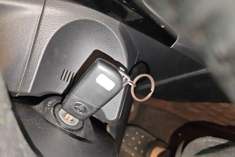 Used Toyota Levin 2017 Revised 185T CVT Elite Edition China V Standard Vehicle Key