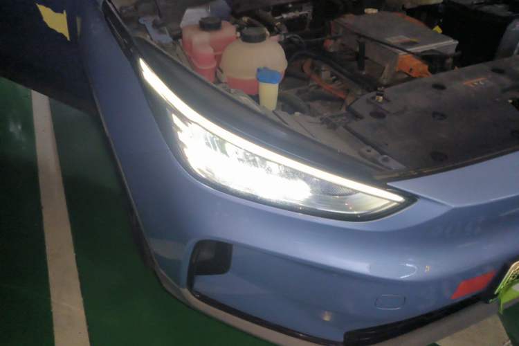 Used Geometry C 2020 Premium Range Version 400 KM C+