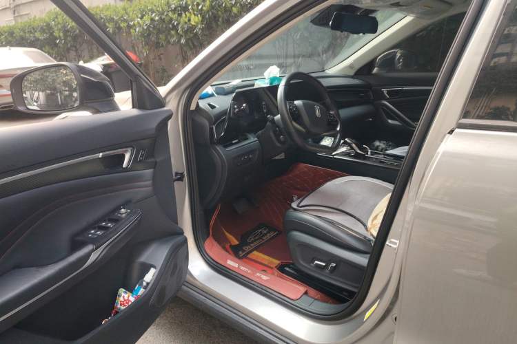 Used Bestune T55 2021 1.5T Automatic Enjoyment · Luxury Edition
