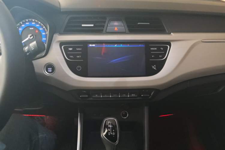 Used Geely Auto Vision X3 2020 1.5L CVT Luxury Model
