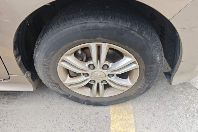 Used SAIC MAXUS G10 2016 2.0T Automatic Elite Edition
