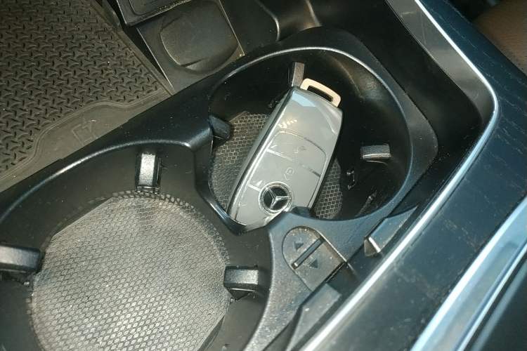 Used Mercedes-Benz E-Class 2021 Restyled E 300 L Sporty and Stylish Edition
