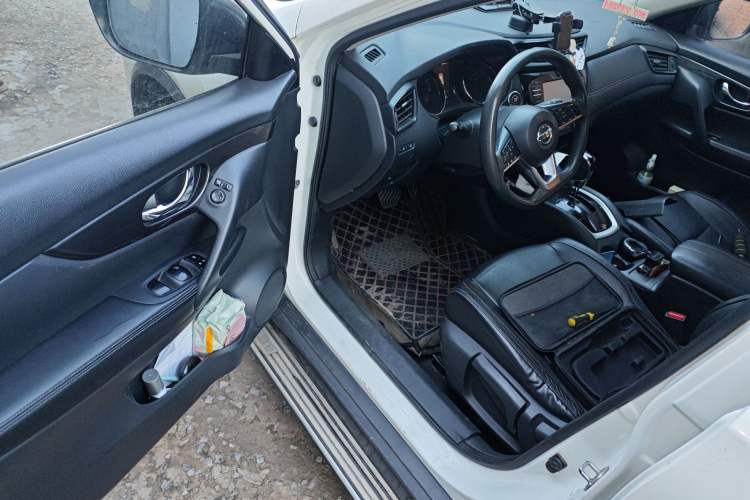 Used Nissan X-Trail 2017 2.0L CVT Comfort Edition 2WD