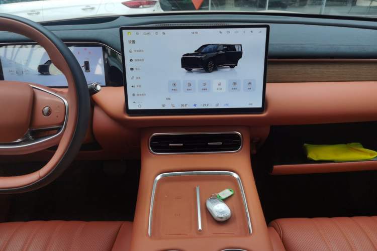 Used GAC Trumpchi S9 2025 Model Qiankun Ultra 6-Seater