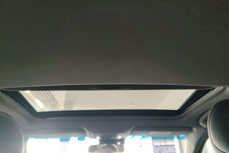 Used Toyota Camry 2019 Revised Version 2.0G Luxury Edition Headliner