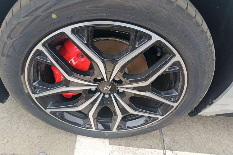 Used Dongfeng eπ eπ007 2025 Model Range-Extended 230 Leading Supreme Edition
