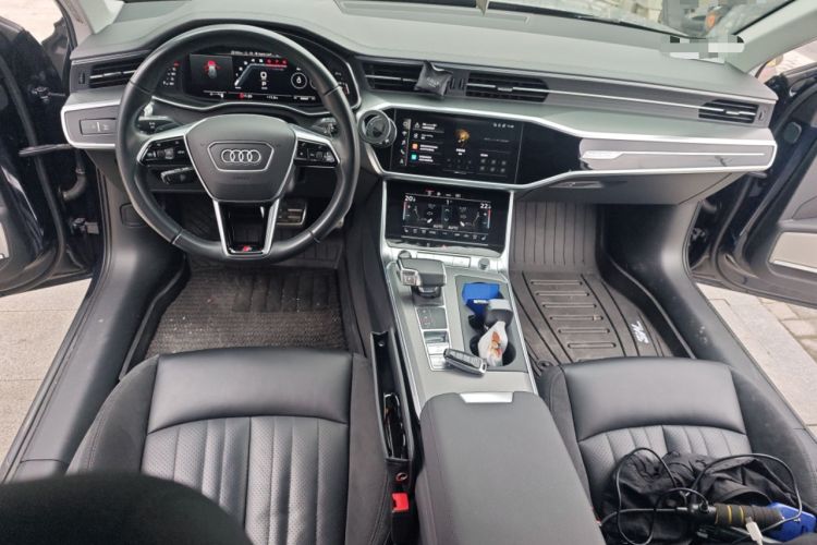 Used Audi A6 2021 allroad quattro Explorer 55 TFSI Prestige Off-Road Model