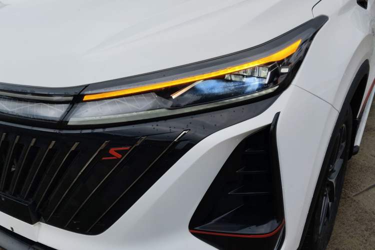 Used Changan CS75 PLUS 2022 2nd Generation 1.5T Automatic Prestige Version
