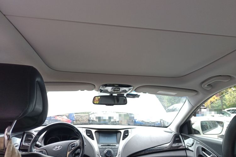 Used Hyundai Azera 2011 2.4L Luxury Model