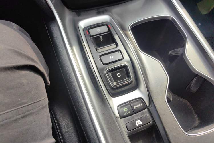 Used Honda Accord 2018 Rui Hybrid 2.0L Rui Ling Edition China VI
