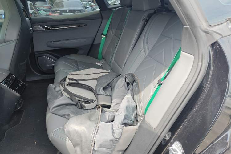 Used Zeekr 001 2023 WE Edition 100 kWh