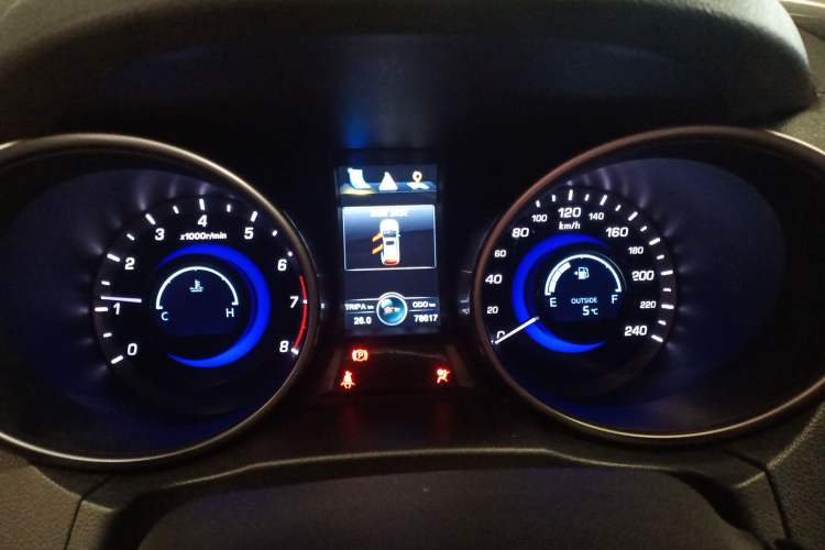 Used Changan CS75 2016 2.0L Manual Luxury Version China IV Standard