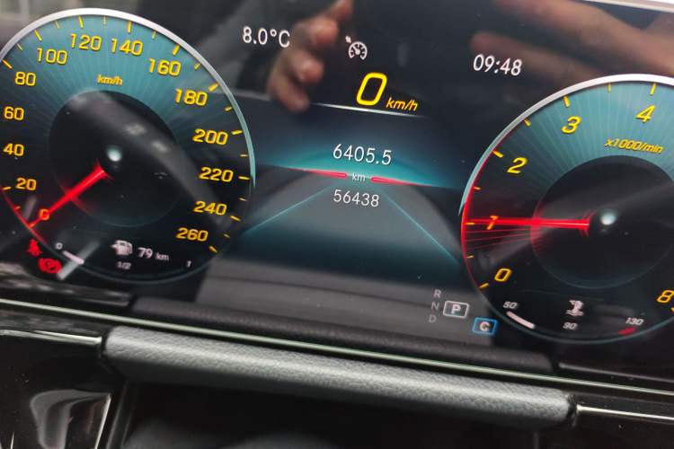 Used Mercedes-Benz B-Class 2020 B 180 Odometer Close Up