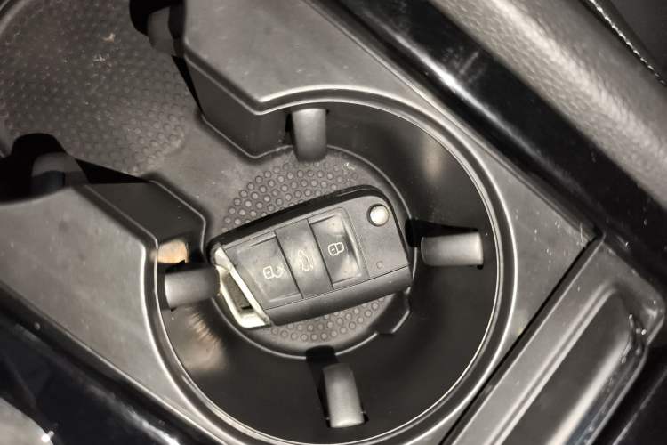 Used Volkswagen Teramont 2017 330TSI Two-Wheel-Drive Luxury Edition Vehicle Key