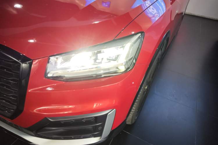 Used Audi Q2L 2018 35 TFSI Fashion Dynamic Version China V Emission Standard
