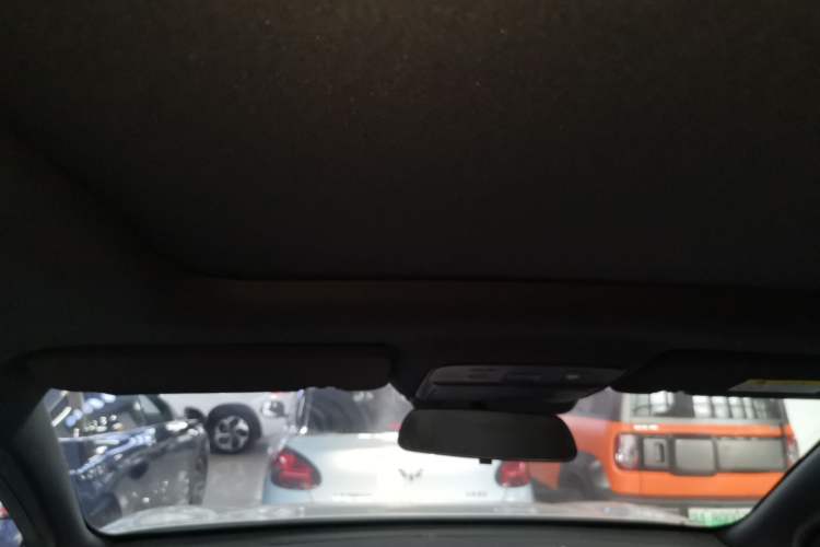 Used Wuling Xingguang S 2024 130 km Flagship Version Headliner