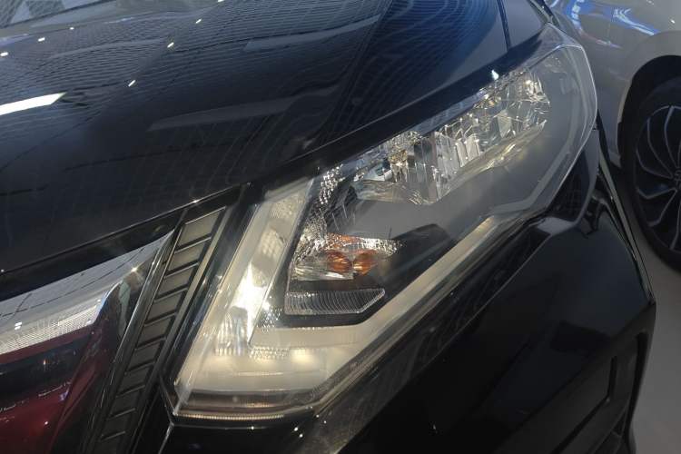 Used Nissan X-Trail 2020 2.0L XL ITS CVT 2WD SmartConnect Comfort Edition
