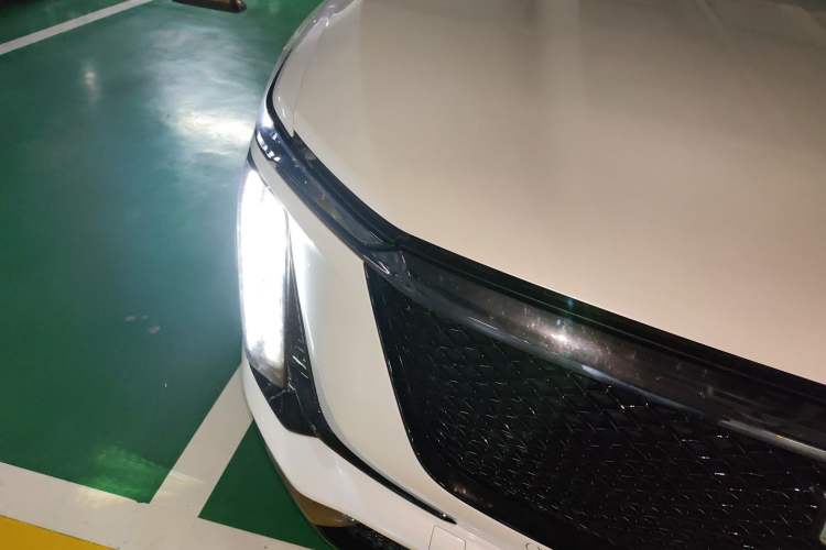 Used Cadillac XT5 2025 2.0T Prestige Version