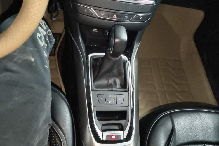 Used Peugeot 408 2014 1.8L Automatic Luxury Edition