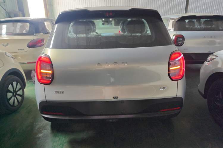 Used AION UT 2025 330 Starlight Edition
