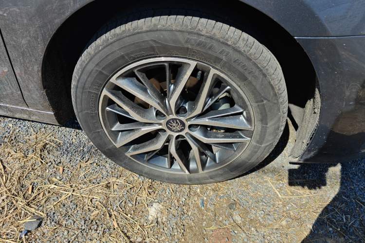 Used BYD Qin PLUS 2023 Champion Edition DM-i 120KM Leading Model Right Front Wheel Hub