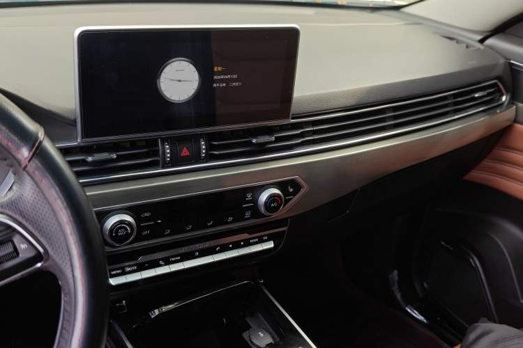 Used JETOUR X70S 2019 1.5T Automatic ZHENG TU Version China V Standard Audio And AC Panel