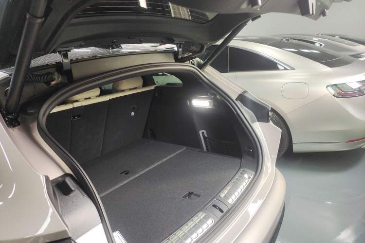 Used Nio ET5T 2025 100kWh Touring