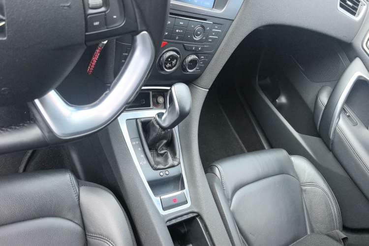 Used DS 5LS 2016 1.6T Elegant Edition THP160
