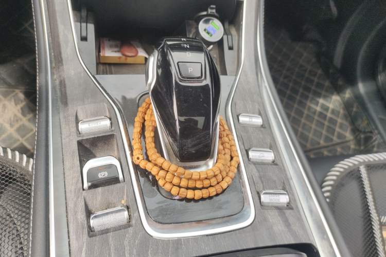 Used Landian E5 2023 1.5L DE-i 100KM Comfort Edition 7-Seater
