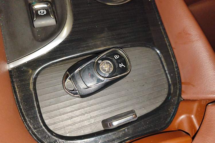 Used Buick Envision 2018 28T Four-Wheel Drive Elite Version