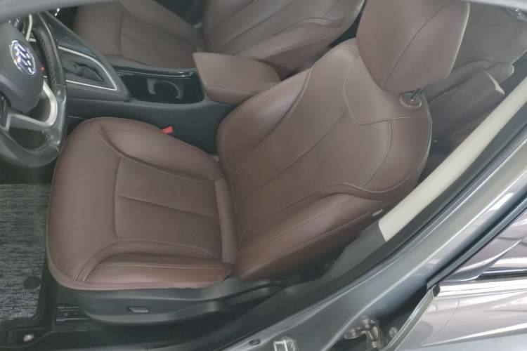 Used Buick GL6 2019 18T 6-Seater Connected Luxury Version China V Standard