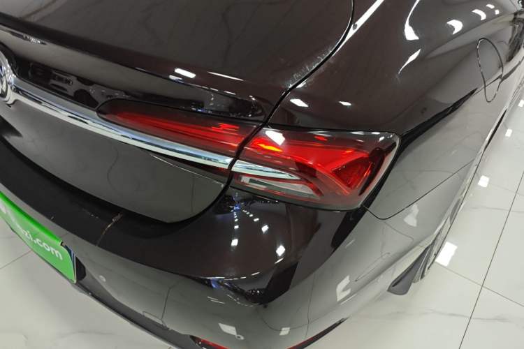 Used Buick LaCrosse 2021 Avenir Avia First-Edition Model
