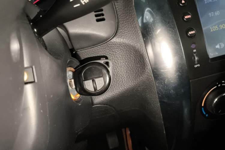 Used Suzuki SX4 2013 1.6L Automatic CoolRide Model
