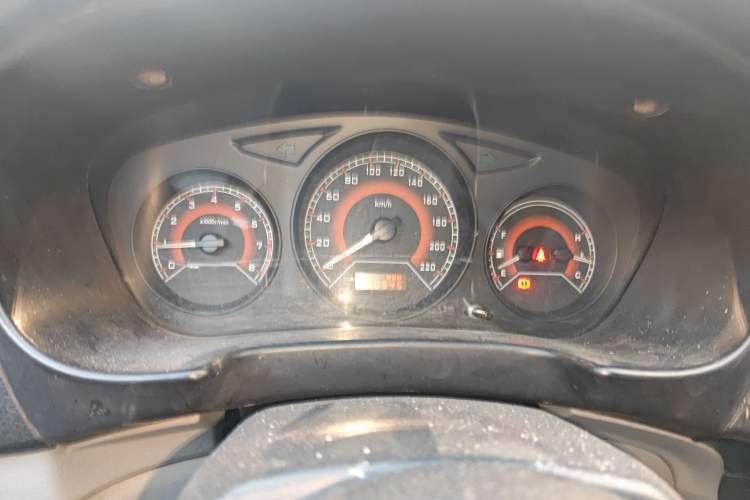 Used Soueast V3 Lingyue 2015 1.5L Manual Style Edition Instrument Cluster