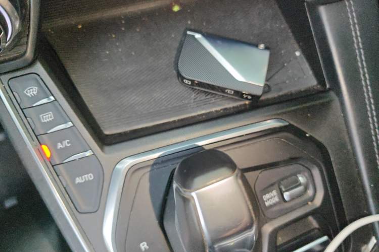 Used Lynk & Co 01 2021 2.0TD Two-Wheel-Drive Pro Trim Vehicle Key