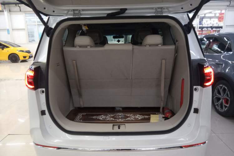 Used Buick GL8 2021 ES Landtrek 653T Comfort Edition
