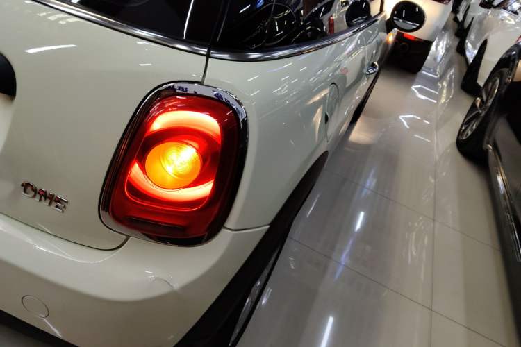 Used MINI MINI 2018 1.5T ONE PLUS
