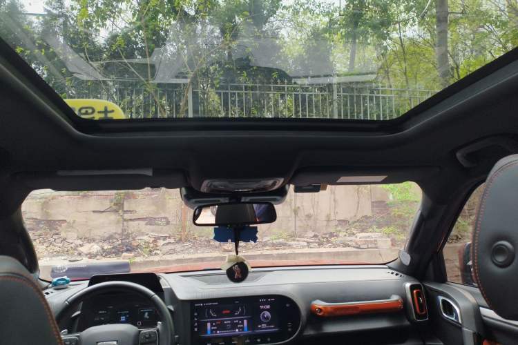 Used Haval DARGO 2021 1.5T DCT Two-Wheel Drive "Mǎquǎn" Edition Headliner