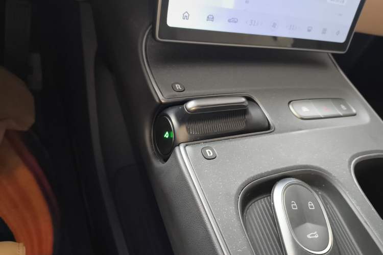 Used Nio ET5T 2023 75 kWh Touring