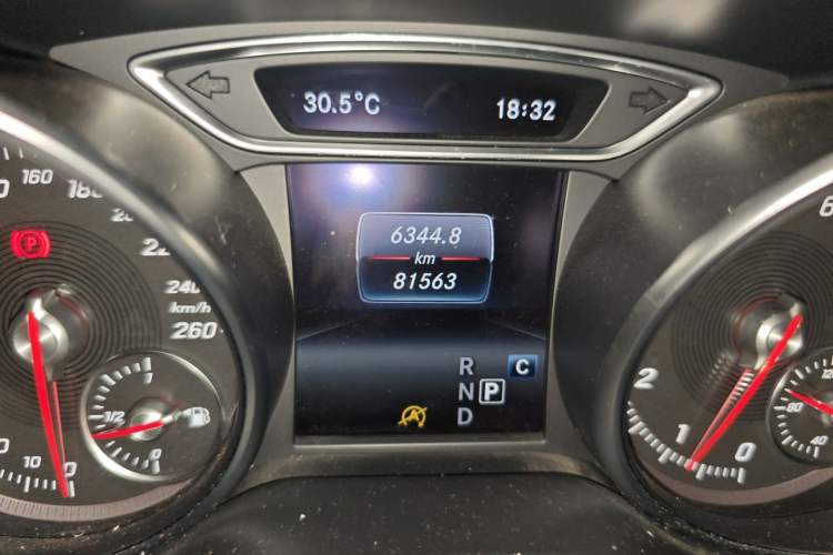 Used Mercedes-Benz CLA 2016 Refreshed CLA 200 Sport Edition Odometer Close Up